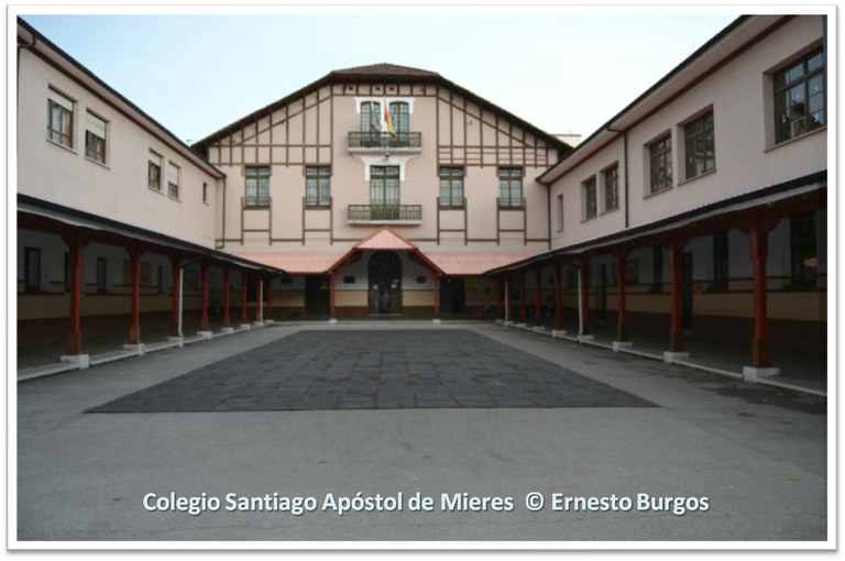 Colegio santiago Apóstol.jpg