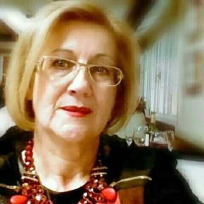 Adela DNI