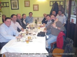  Comida+con+los+amigos+de+Tur%C3%B3n 