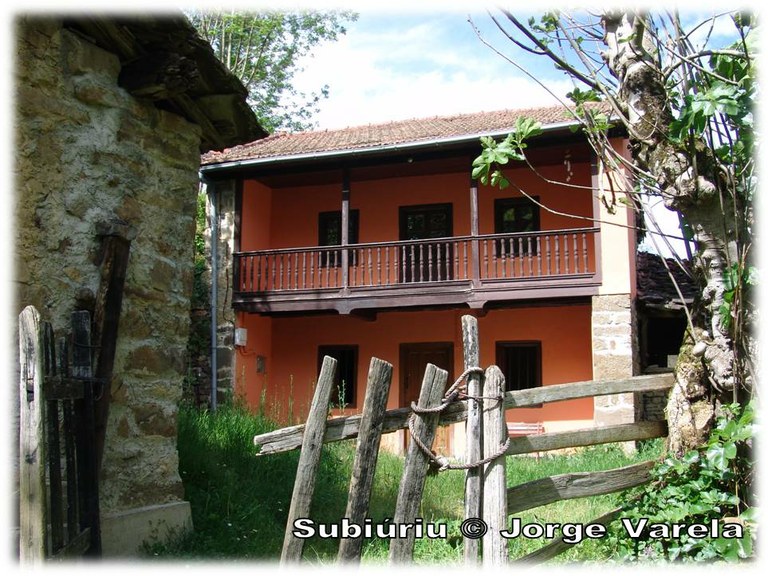 El Subiúriu.jpg El Subiúriu.jpg