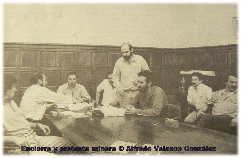 Encierro minero.jpg Encierro minero.jpg