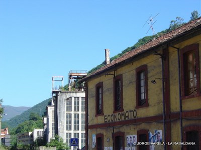  La Rabaldana-economato-pozo-1.JPG 