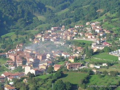  Urbiés desde el Collau1-1.JPG 