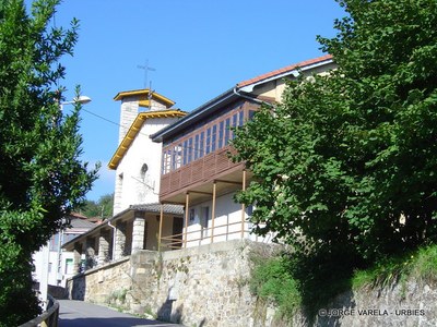  Urbiés hacia Iglesia-1.JPG 